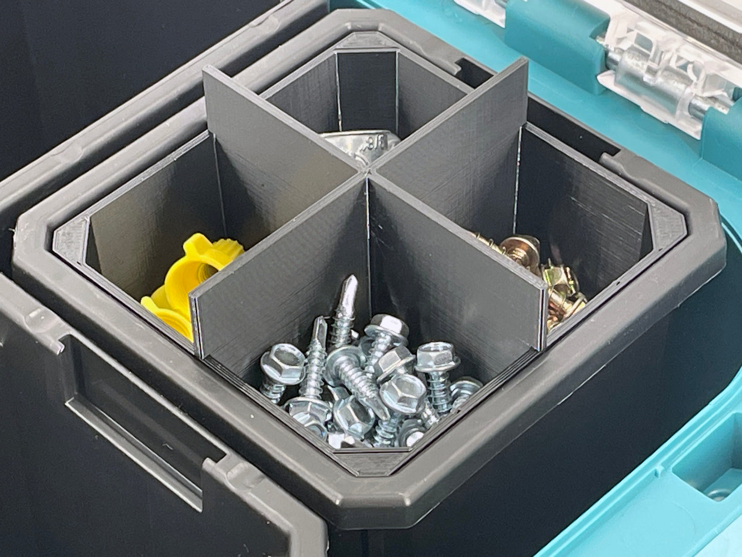 Makita MAKTRAK Deep Medium Organizer Box Compatible Small Nesting Bins - Black
