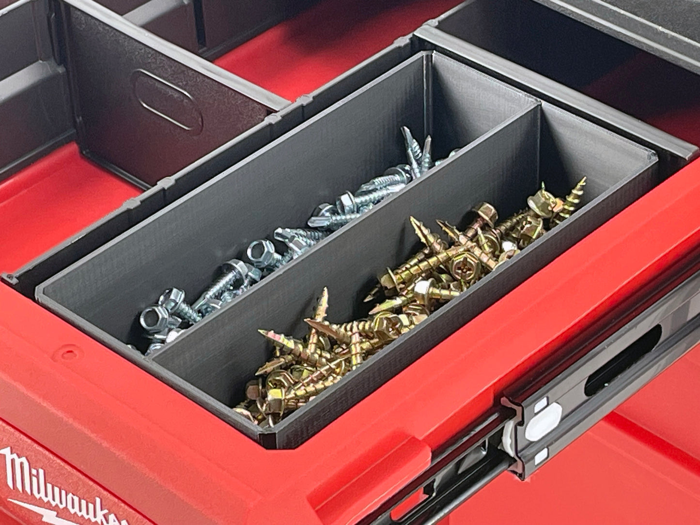 Milwaukee Packout 4-Drawer Tool Box Compatible Medium Nesting Bins - Black