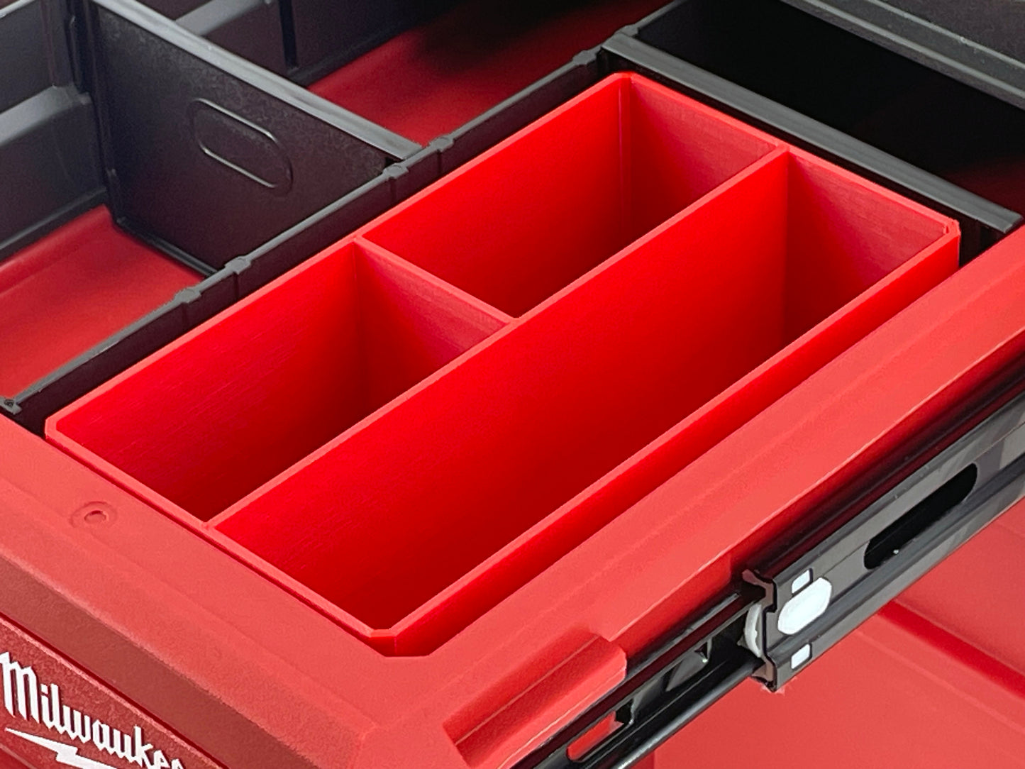 Milwaukee Packout 4-Drawer Tool Box Compatible Medium Nesting Bins - Red